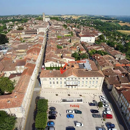 Gite Des Remparts A Lectoure Exterior photo