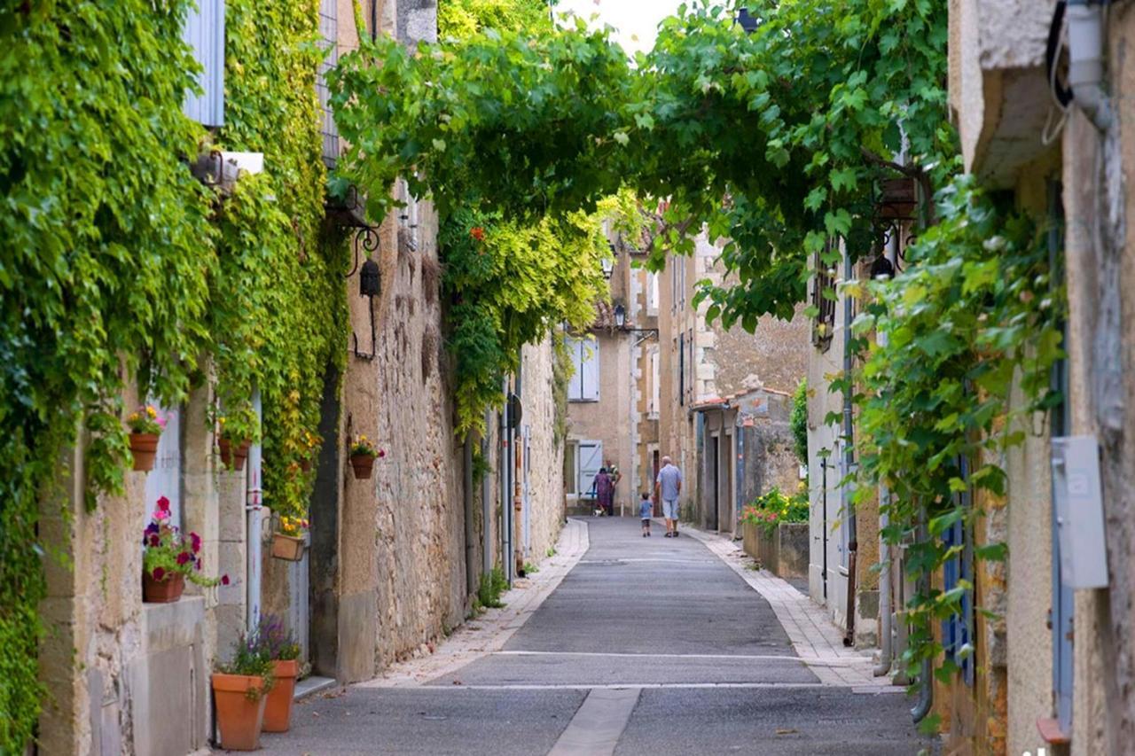 Des Remparts A Lectoure
